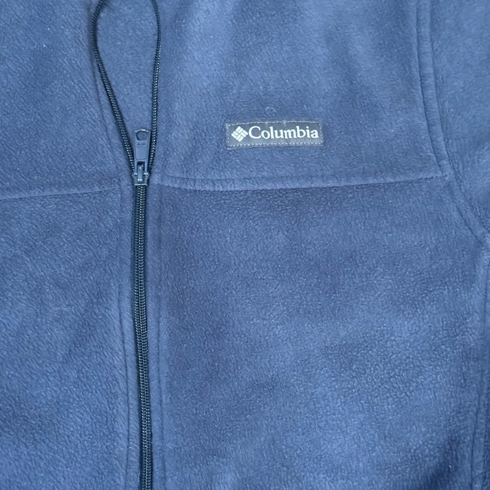 Columbia Navy Fleece Jacket- Full Zip- Medium